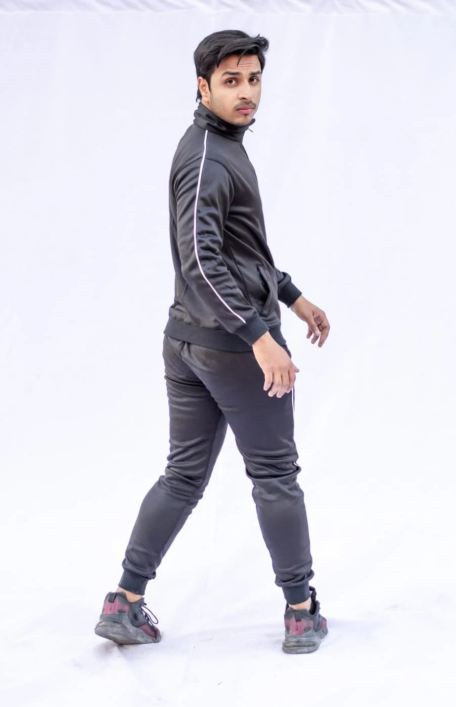 Kaviar Noir Elite Tracksuit